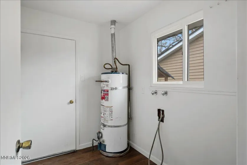 3305 Probasco, Sparks, Nevada 89431, 3 Bedrooms Bedrooms, ,2 BathroomsBathrooms,Residential,Residential,Probasco,260004614