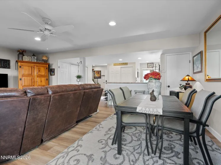 1122 Bradley, Sparks, Nevada 89434, 3 Bedrooms Bedrooms, ,2 BathroomsBathrooms,Residential,Residential,Bradley,260004615