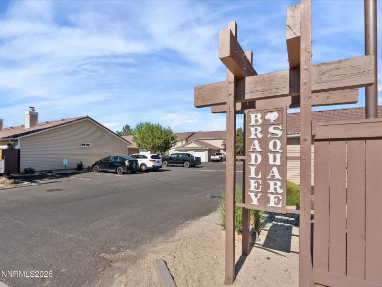 1122 Bradley, Sparks, Nevada 89434, 3 Bedrooms Bedrooms, ,2 BathroomsBathrooms,Residential,Residential,Bradley,260004615