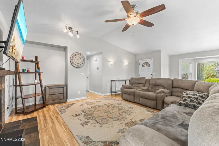 111 Riparian, Carson City, Nevada 89701, 3 Bedrooms Bedrooms, ,2 BathroomsBathrooms,Residential,Residential,Riparian,260004619