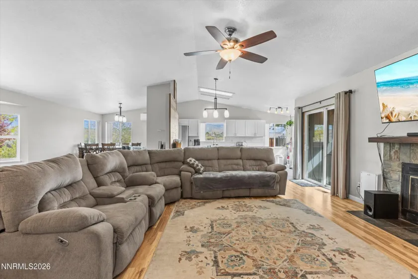 111 Riparian, Carson City, Nevada 89701, 3 Bedrooms Bedrooms, ,2 BathroomsBathrooms,Residential,Residential,Riparian,260004619