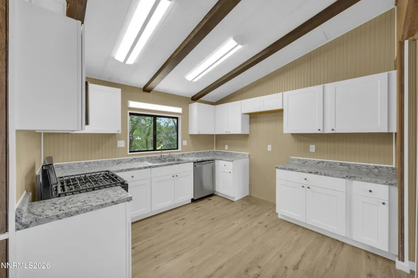 5908 Middle Fork, Sun Valley, Nevada 89433, 3 Bedrooms Bedrooms, ,2 BathroomsBathrooms,Residential,Residential,Middle Fork,260004623