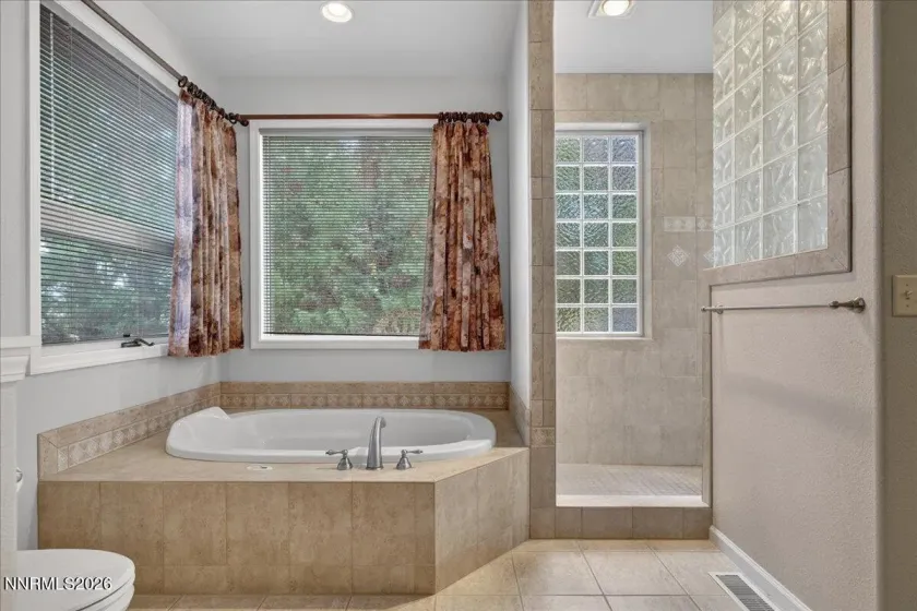 10268 Copper Cloud, Reno, Nevada 89511, 3 Bedrooms Bedrooms, ,3 BathroomsBathrooms,Residential,Residential,Copper Cloud,260004625