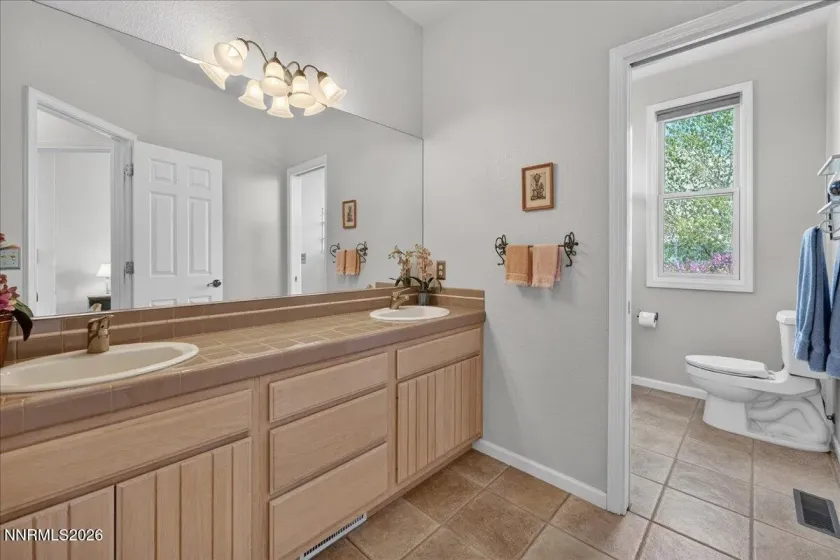 10268 Copper Cloud, Reno, Nevada 89511, 3 Bedrooms Bedrooms, ,3 BathroomsBathrooms,Residential,Residential,Copper Cloud,260004625