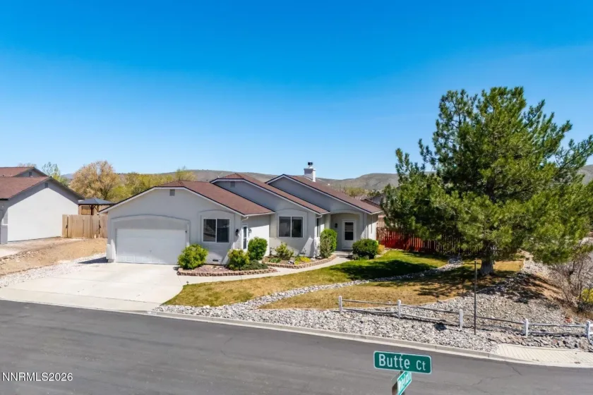 3925 Butte, Reno, Nevada 89508, 3 Bedrooms Bedrooms, ,2 BathroomsBathrooms,Residential,Residential,Butte,260004626