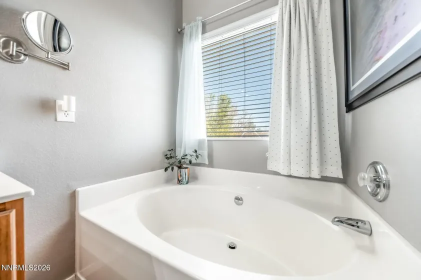 3925 Butte, Reno, Nevada 89508, 3 Bedrooms Bedrooms, ,2 BathroomsBathrooms,Residential,Residential,Butte,260004626