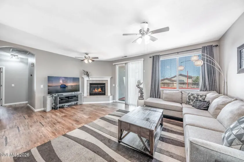 3925 Butte, Reno, Nevada 89508, 3 Bedrooms Bedrooms, ,2 BathroomsBathrooms,Residential,Residential,Butte,260004626