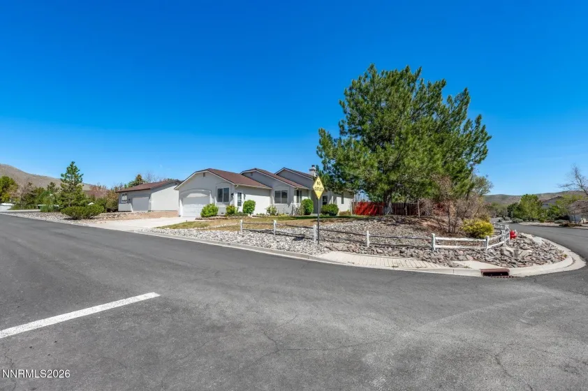 3925 Butte, Reno, Nevada 89508, 3 Bedrooms Bedrooms, ,2 BathroomsBathrooms,Residential,Residential,Butte,260004626