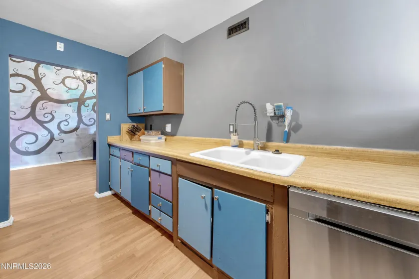 13412 Mount Lassen, Reno, Nevada 89506, 3 Bedrooms Bedrooms, ,1 BathroomBathrooms,Residential,Residential,Mount Lassen,260004628