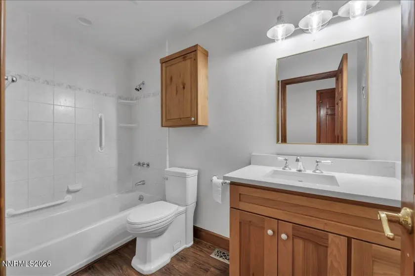 182 Rodger, Sparks, Nevada 89431, 3 Bedrooms Bedrooms, ,2 BathroomsBathrooms,Residential,Residential,Rodger,260004630