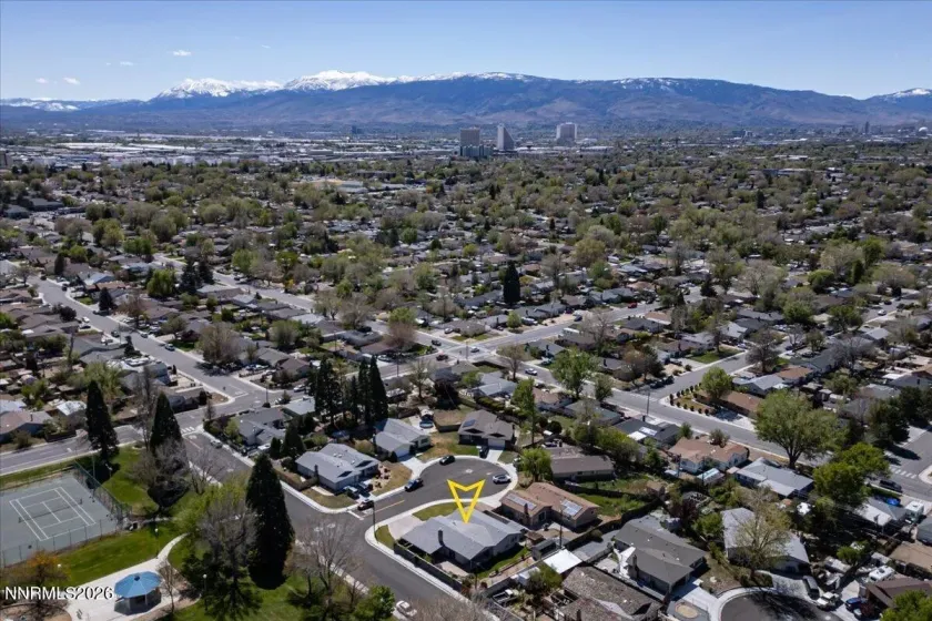 182 Rodger, Sparks, Nevada 89431, 3 Bedrooms Bedrooms, ,2 BathroomsBathrooms,Residential,Residential,Rodger,260004630