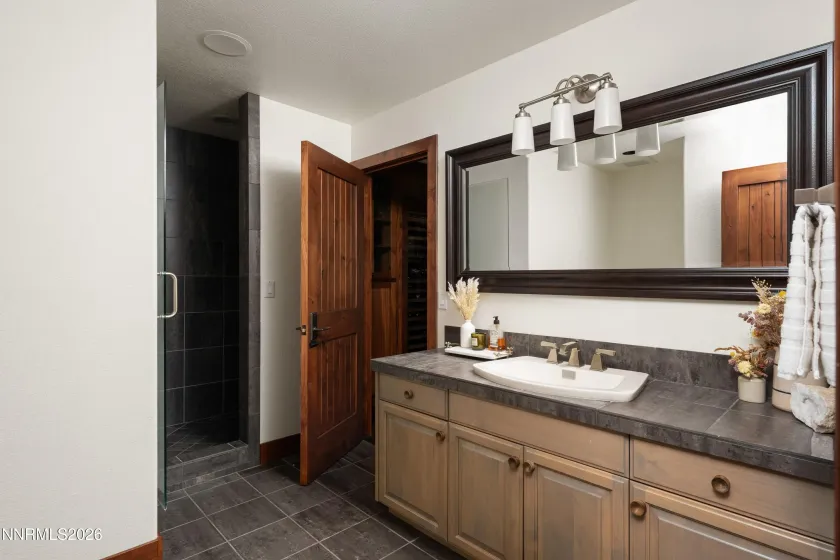 102 Willis, Reno, Nevada 89511, 4 Bedrooms Bedrooms, ,4 BathroomsBathrooms,Residential,Residential,Willis,260004631