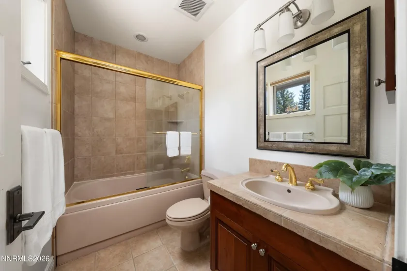 102 Willis, Reno, Nevada 89511, 4 Bedrooms Bedrooms, ,4 BathroomsBathrooms,Residential,Residential,Willis,260004631