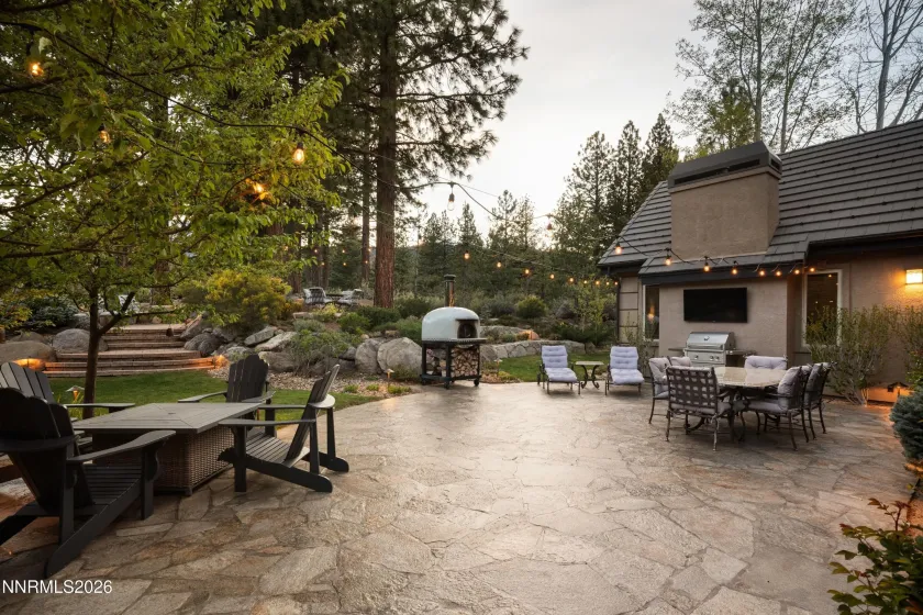 102 Willis, Reno, Nevada 89511, 4 Bedrooms Bedrooms, ,4 BathroomsBathrooms,Residential,Residential,Willis,260004631