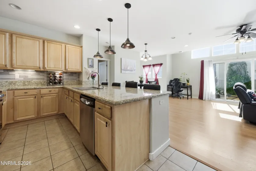 1380 Boardwalk, Sparks, Nevada 89436, 3 Bedrooms Bedrooms, ,3 BathroomsBathrooms,Residential,Residential,Boardwalk,260004634