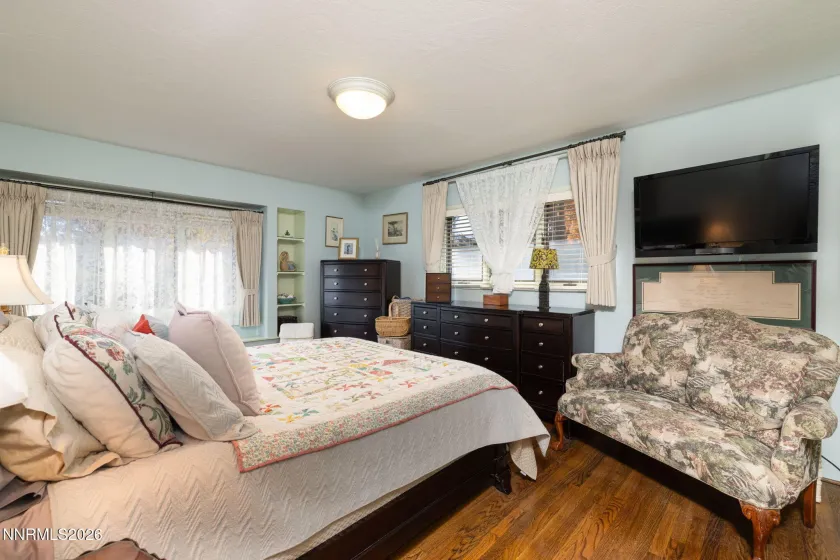 1435 Huntington, Reno, Nevada 89509, 4 Bedrooms Bedrooms, ,3 BathroomsBathrooms,Residential,Residential,Huntington,260004636