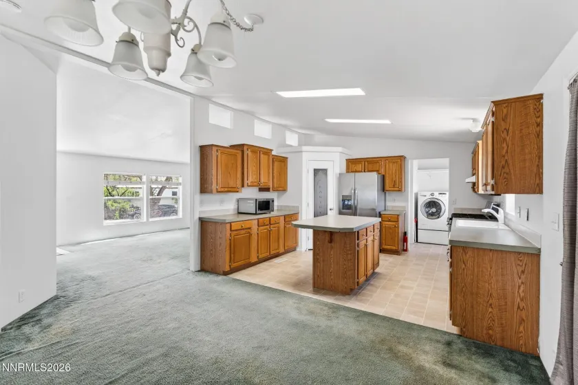 5445 Lupin, Sun Valley, Nevada 89433, 3 Bedrooms Bedrooms, ,2 BathroomsBathrooms,Residential,Residential,Lupin,260004641