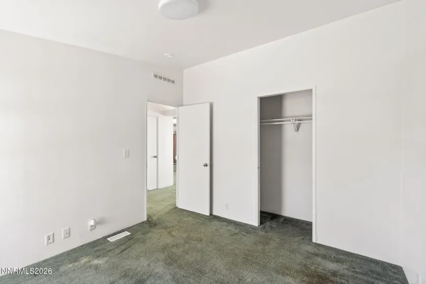 5445 Lupin, Sun Valley, Nevada 89433, 3 Bedrooms Bedrooms, ,2 BathroomsBathrooms,Residential,Residential,Lupin,260004641