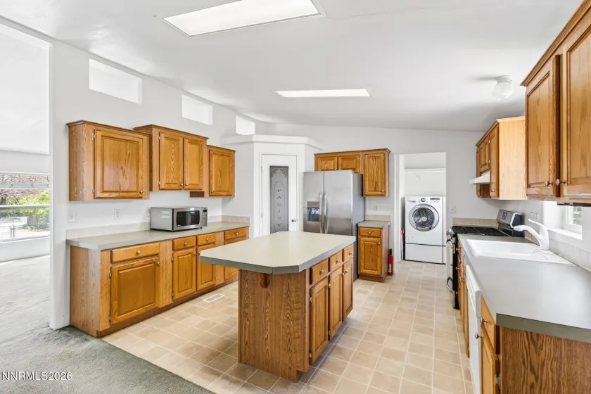 5445 Lupin, Sun Valley, Nevada 89433, 3 Bedrooms Bedrooms, ,2 BathroomsBathrooms,Residential,Residential,Lupin,260004641