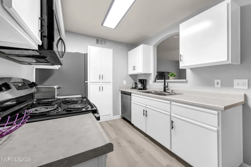 6850 Sharlands, Reno, Nevada 89523, 1 Bedroom Bedrooms, ,1 BathroomBathrooms,Residential,Residential,Sharlands,260004644