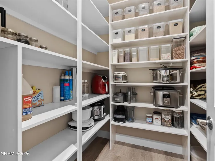 660 Sand Cherry, Reno, Nevada 89511, 4 Bedrooms Bedrooms, ,4 BathroomsBathrooms,Residential,Residential,Sand Cherry,260002439