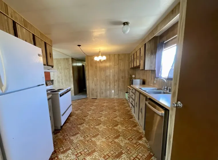 170 Koontz Ln #32, Carson City, Nevada 89701, 3 Bedrooms Bedrooms, 11 Rooms Rooms,2 BathroomsBathrooms,Manufactured,Residential,Koontz,260004645