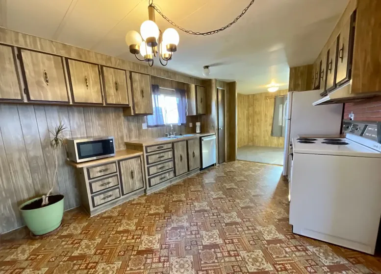 170 Koontz Ln #32, Carson City, Nevada 89701, 3 Bedrooms Bedrooms, 11 Rooms Rooms,2 BathroomsBathrooms,Manufactured,Residential,Koontz,260004645