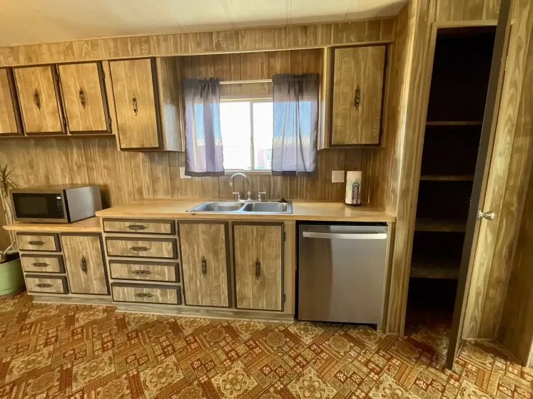 170 Koontz Ln #32, Carson City, Nevada 89701, 3 Bedrooms Bedrooms, 11 Rooms Rooms,2 BathroomsBathrooms,Manufactured,Residential,Koontz,260004645