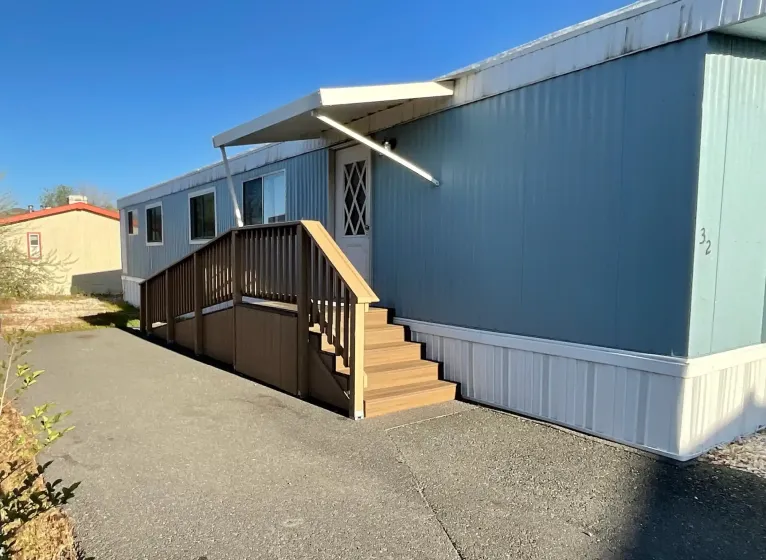 170 Koontz Ln #32, Carson City, Nevada 89701, 3 Bedrooms Bedrooms, 11 Rooms Rooms,2 BathroomsBathrooms,Manufactured,Residential,Koontz,260004645