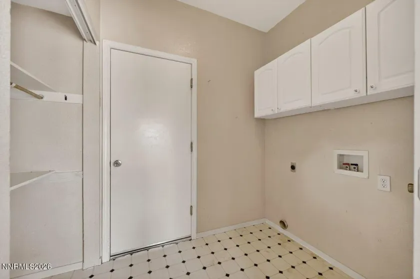 218 Poppy Hills, Fernley, Nevada 89408, 4 Bedrooms Bedrooms, ,3 BathroomsBathrooms,Residential,Residential,Poppy Hills,260004591