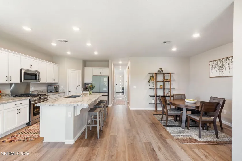 1500 Jett, Carson City, Nevada 89705, 4 Bedrooms Bedrooms, ,3 BathroomsBathrooms,Residential,Residential,Jett,260004645