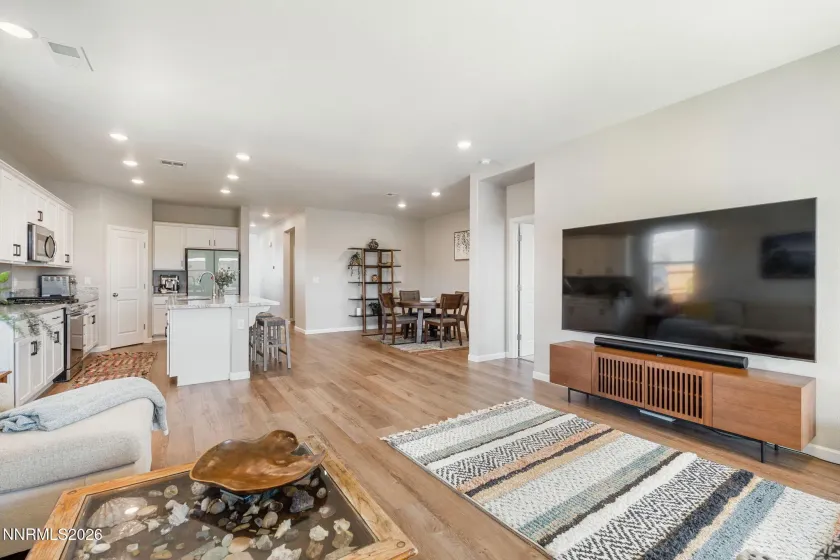 1500 Jett, Carson City, Nevada 89705, 4 Bedrooms Bedrooms, ,3 BathroomsBathrooms,Residential,Residential,Jett,260004645