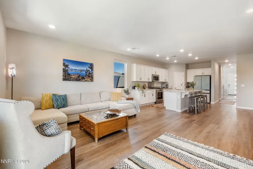 1500 Jett, Carson City, Nevada 89705, 4 Bedrooms Bedrooms, ,3 BathroomsBathrooms,Residential,Residential,Jett,260004645