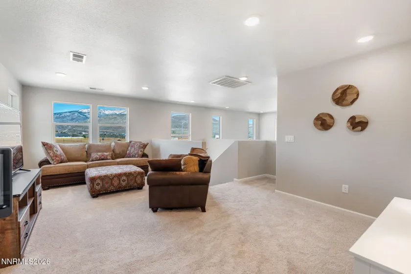 1500 Jett, Carson City, Nevada 89705, 4 Bedrooms Bedrooms, ,3 BathroomsBathrooms,Residential,Residential,Jett,260004645