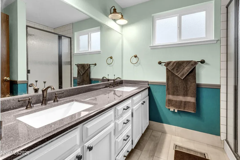 4455 Matich, Reno, Nevada 89502, 3 Bedrooms Bedrooms, ,2 BathroomsBathrooms,Residential,Residential,Matich,260004646