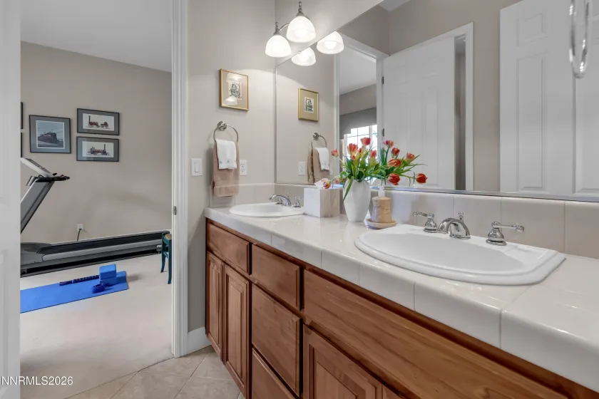 3103 Marble Ridge, Reno, Nevada 89511, 5 Bedrooms Bedrooms, ,4 BathroomsBathrooms,Residential,Residential,Marble Ridge,260004647