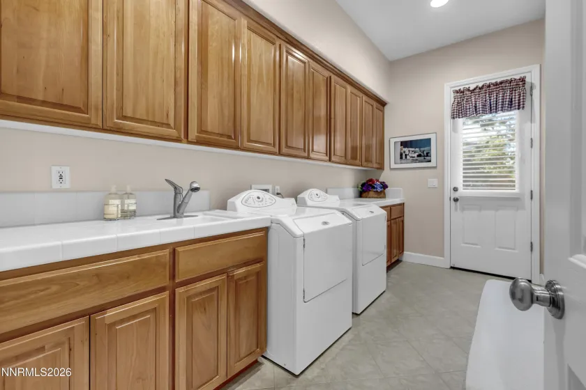 3103 Marble Ridge, Reno, Nevada 89511, 5 Bedrooms Bedrooms, ,4 BathroomsBathrooms,Residential,Residential,Marble Ridge,260004647