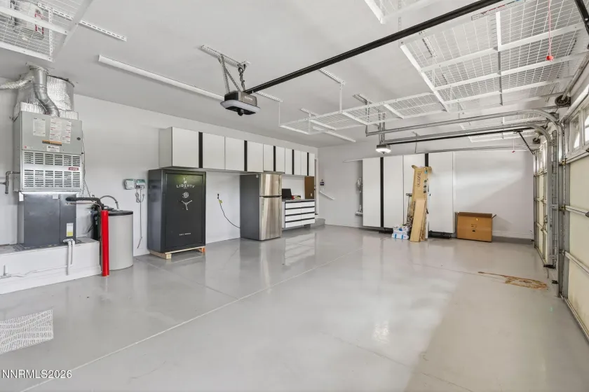 Garage frig and gun safe included!