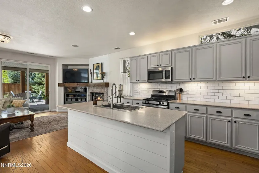 10541 Twin Bridges, Reno, Nevada 89521, 4 Bedrooms Bedrooms, ,3 BathroomsBathrooms,Residential,Residential,Twin Bridges,260004651