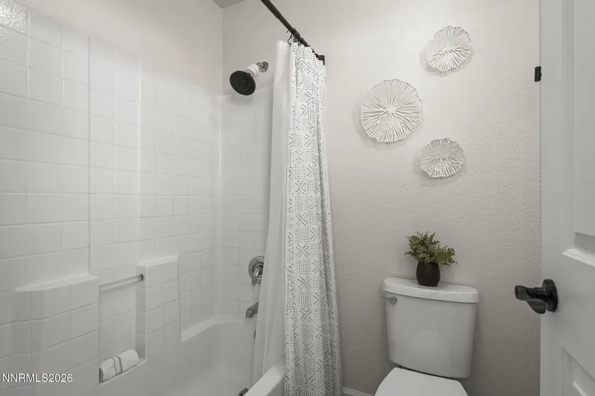 10541 Twin Bridges, Reno, Nevada 89521, 4 Bedrooms Bedrooms, ,3 BathroomsBathrooms,Residential,Residential,Twin Bridges,260004651