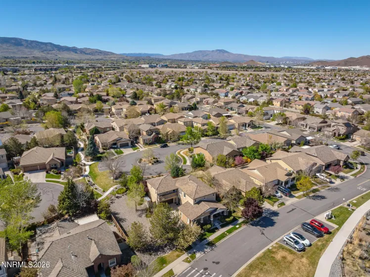 10541 Twin Bridges, Reno, Nevada 89521, 4 Bedrooms Bedrooms, ,3 BathroomsBathrooms,Residential,Residential,Twin Bridges,260004651