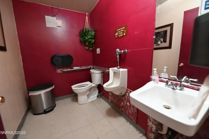 1000 Front, Mina, Nevada 89422, ,Commercial Sale,Residential,Front,260004652