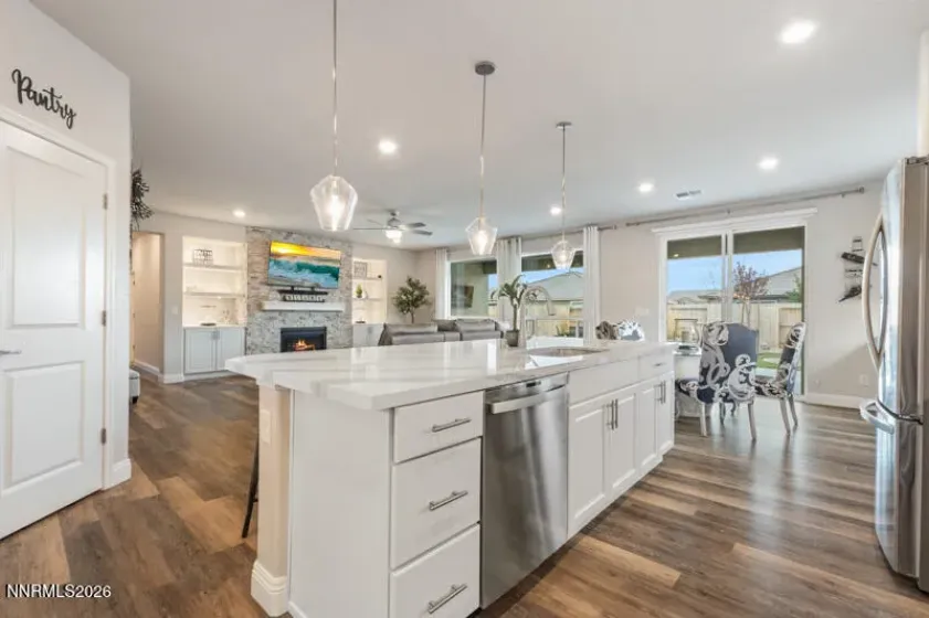 1006 Garden Pond, Sparks, Nevada 89441, 5 Bedrooms Bedrooms, ,3 BathroomsBathrooms,Residential,Residential,Garden Pond,260004653