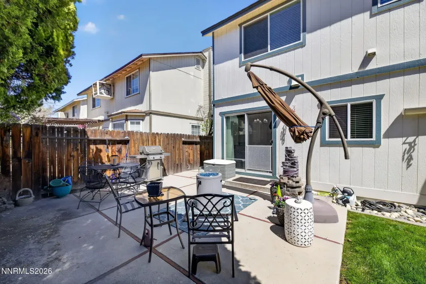 1351 Burnside, Sparks, Nevada 89434, 3 Bedrooms Bedrooms, ,3 BathroomsBathrooms,Residential,Residential,Burnside,260004656