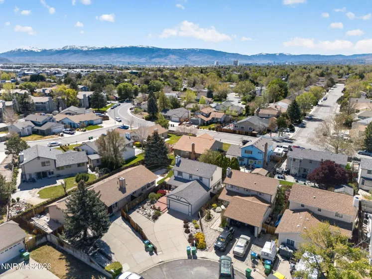 1351 Burnside, Sparks, Nevada 89434, 3 Bedrooms Bedrooms, ,3 BathroomsBathrooms,Residential,Residential,Burnside,260004656