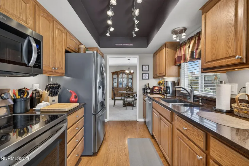 1351 Burnside, Sparks, Nevada 89434, 3 Bedrooms Bedrooms, ,3 BathroomsBathrooms,Residential,Residential,Burnside,260004656