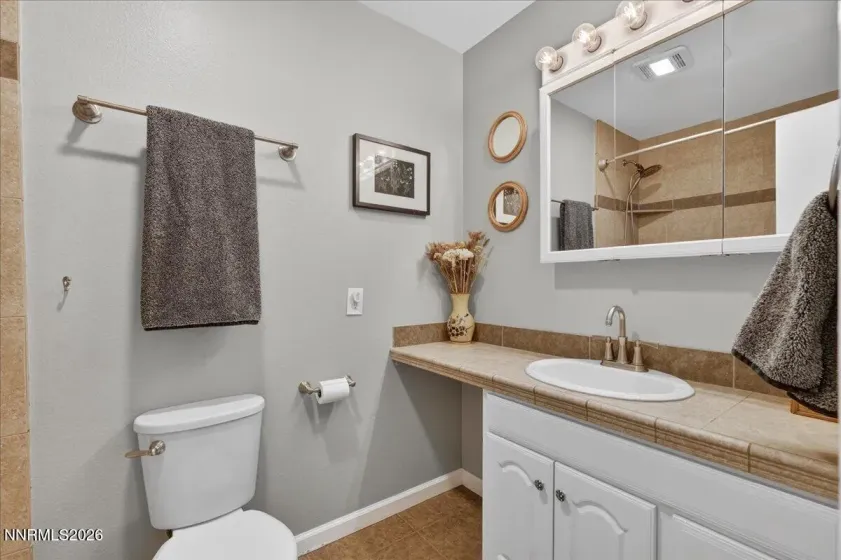 1385 Tioga, Reno, Nevada 89503, 3 Bedrooms Bedrooms, ,2 BathroomsBathrooms,Residential,Residential,Tioga,260004657