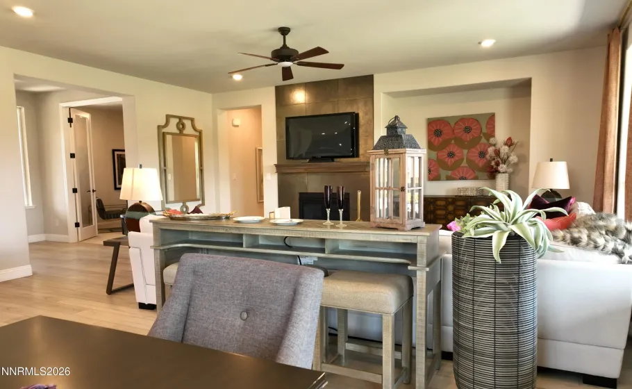 2318 Seaberry, Sparks, Nevada 89441, 4 Bedrooms Bedrooms, ,3 BathroomsBathrooms,Residential,Residential,Seaberry,260004662