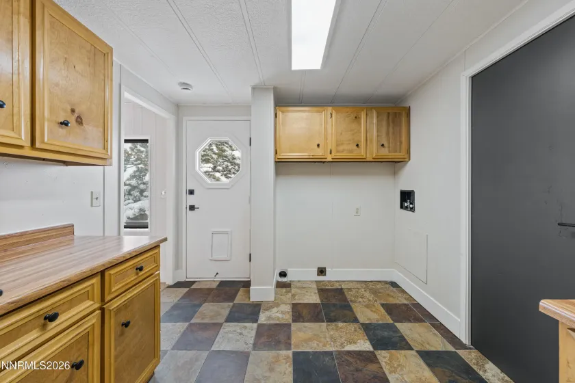 16370 Enargite, Reno, Nevada 89521, 3 Bedrooms Bedrooms, ,2 BathroomsBathrooms,Residential,Residential,Enargite,260004660