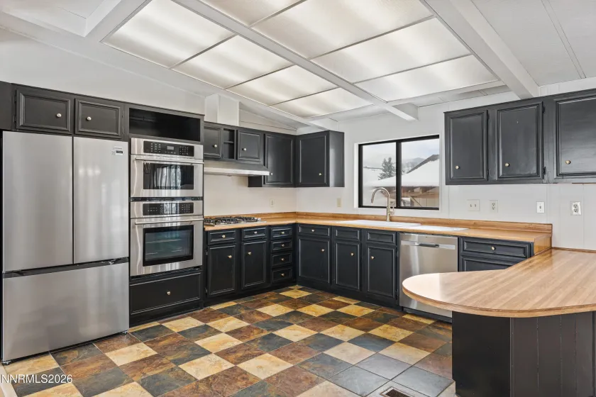 16370 Enargite, Reno, Nevada 89521, 3 Bedrooms Bedrooms, ,2 BathroomsBathrooms,Residential,Residential,Enargite,260004660